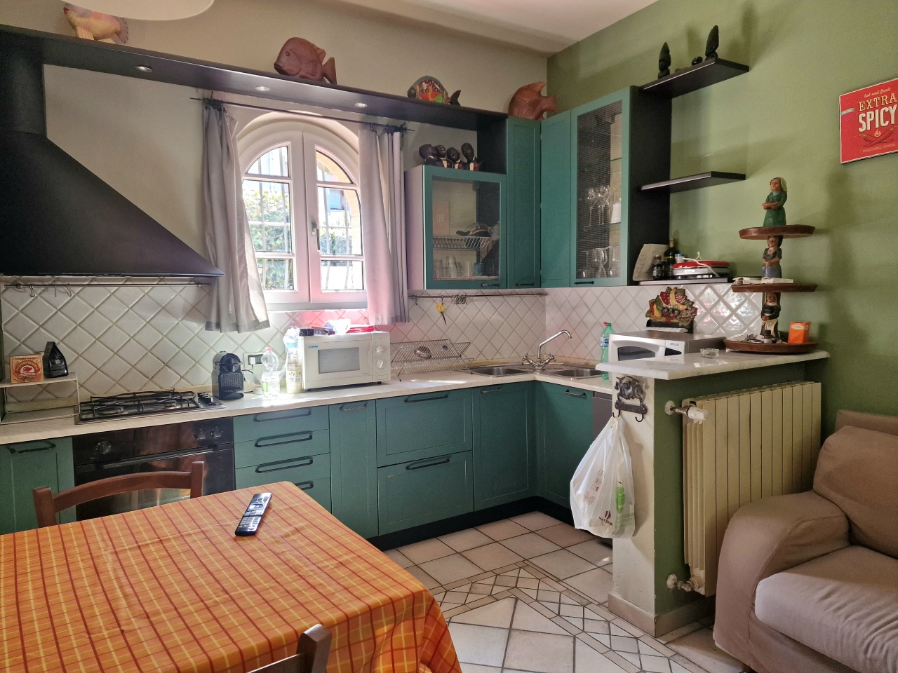 Villa con giardino a Massa