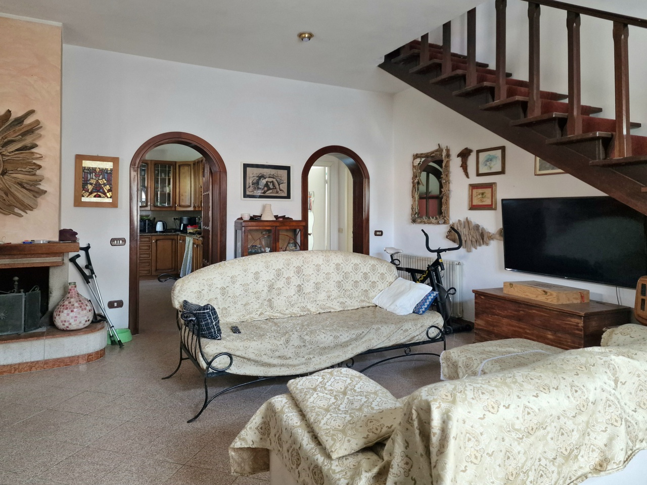 Villa con giardino a Massa