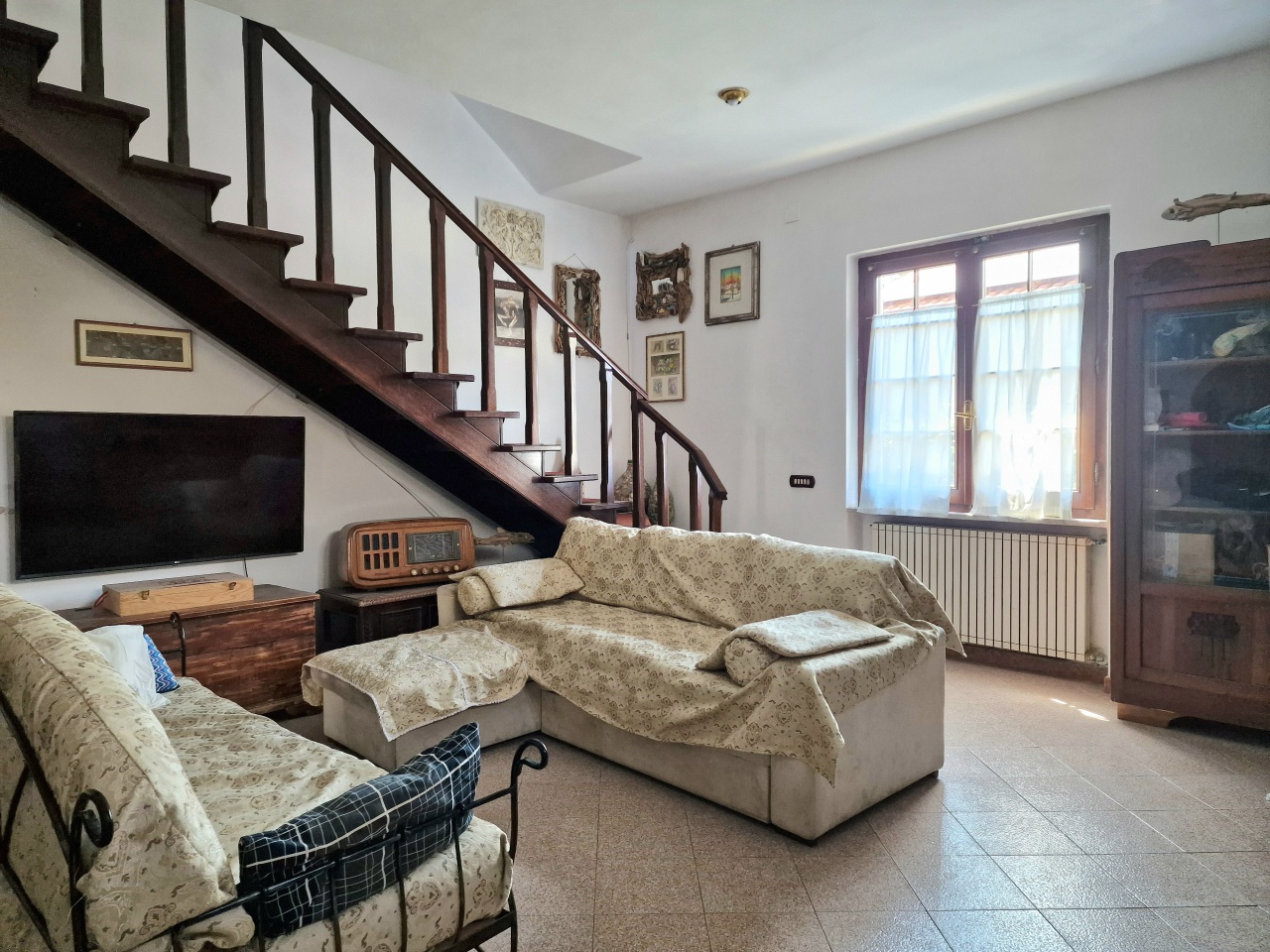 Villa con giardino a Massa