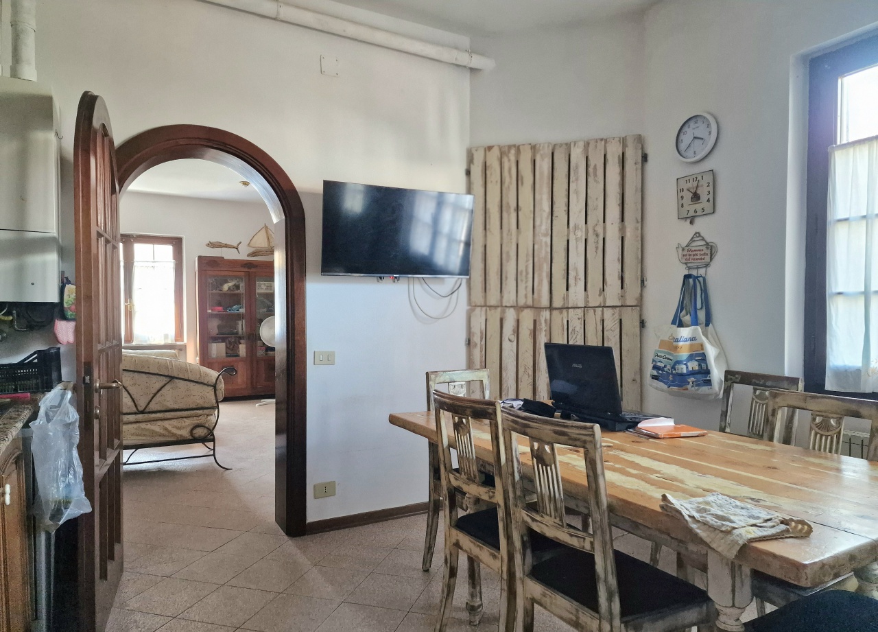 Villa con giardino a Massa