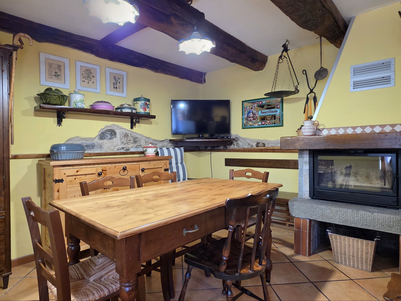 Casa indipendente in vendita a Giuncugnano
