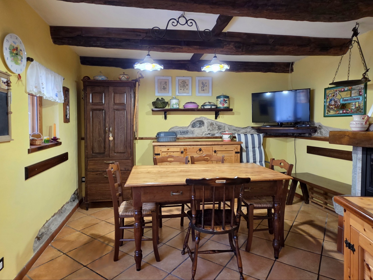 Casa indipendente in vendita a Giuncugnano