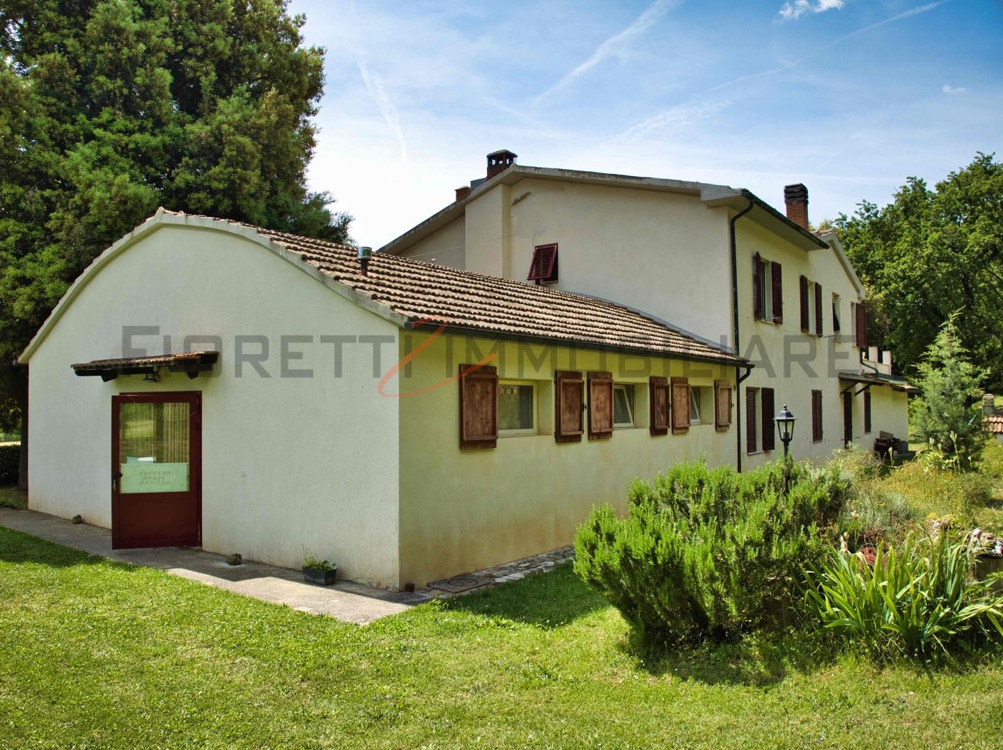 Rustico con giardino, Massa Marittima niccioleta