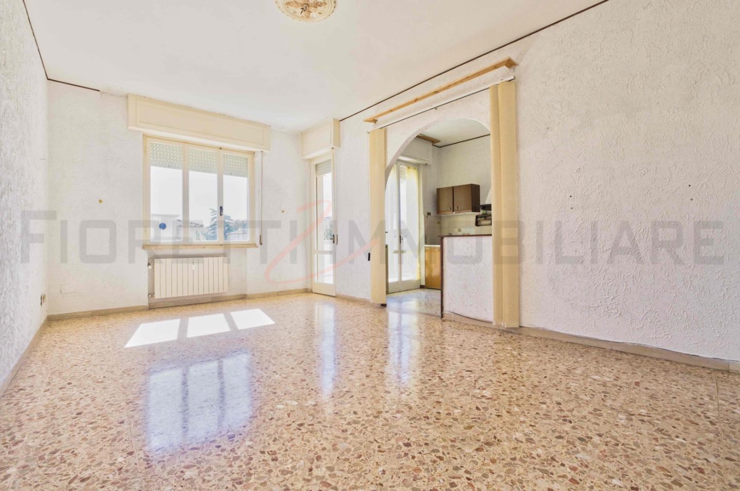 Quadrilocale con terrazzo, Campiglia Marittima venturina
