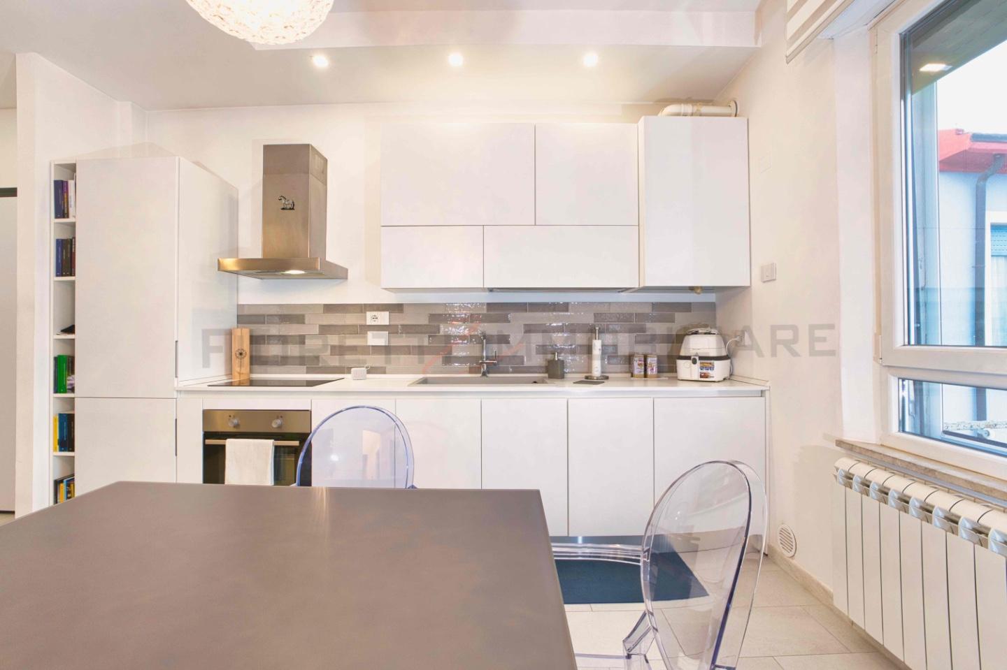 Bilocale in vendita, Campiglia Marittima venturina