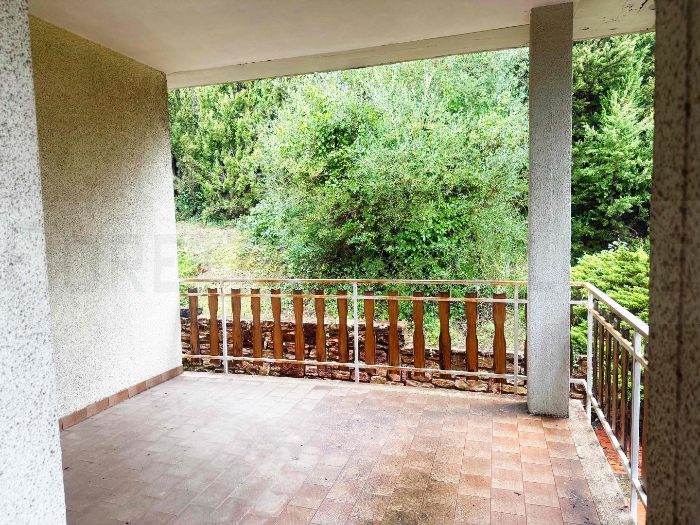 Villa con giardino a Piombino