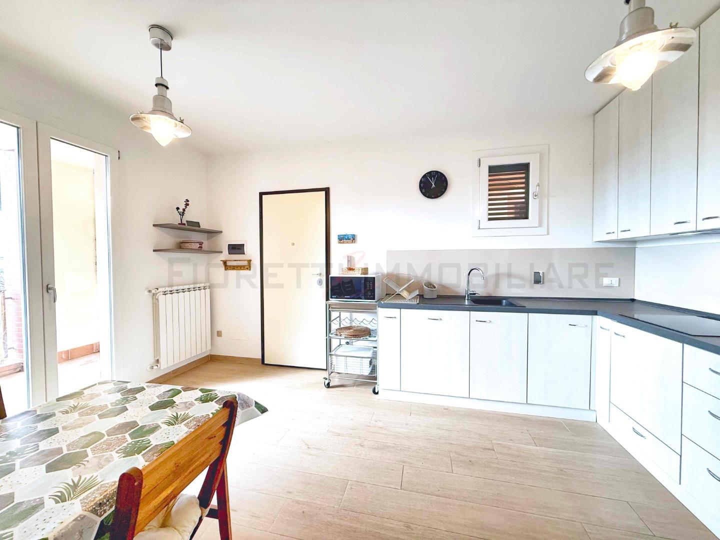 Trilocale con giardino, Piombino riotorto