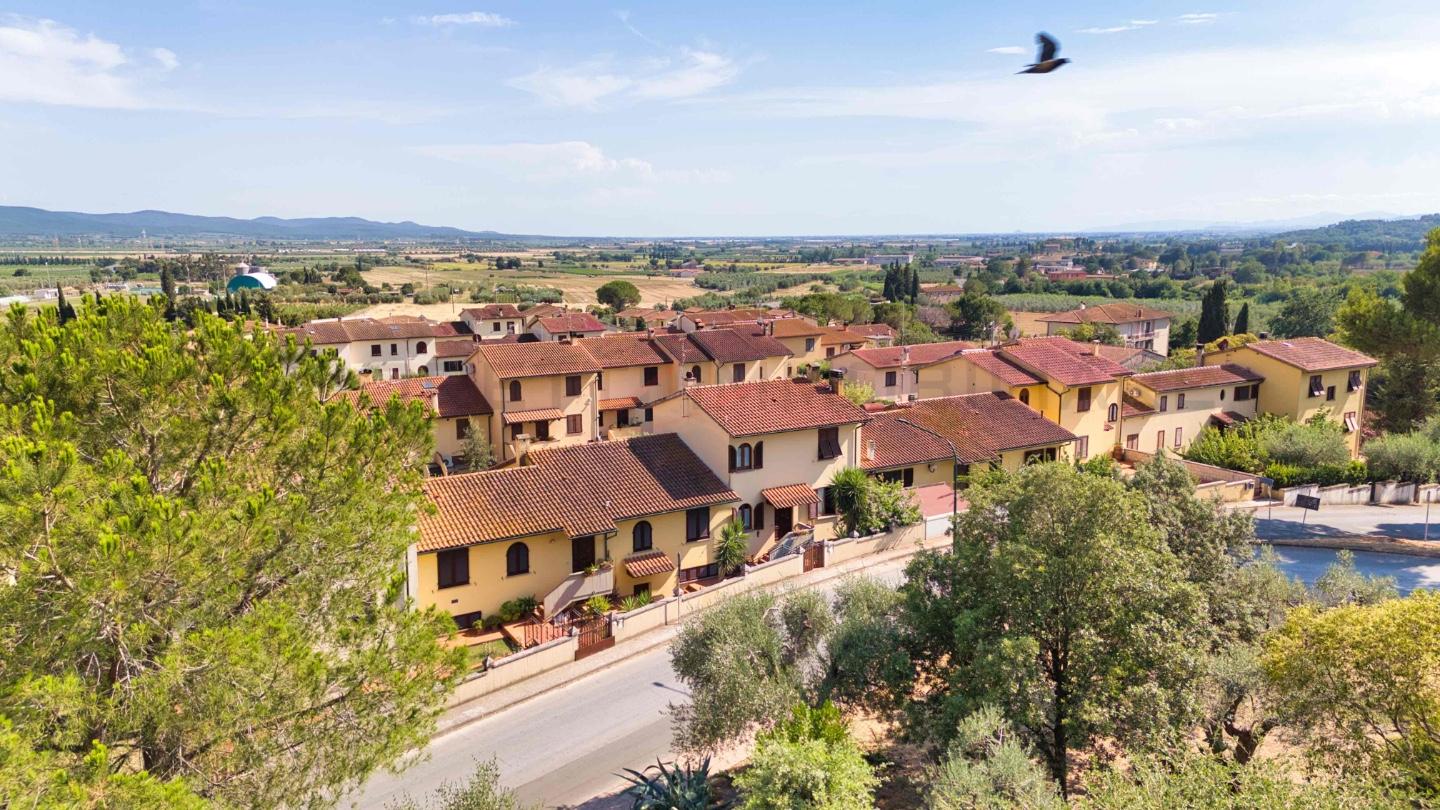 Villa con giardino a Suvereto