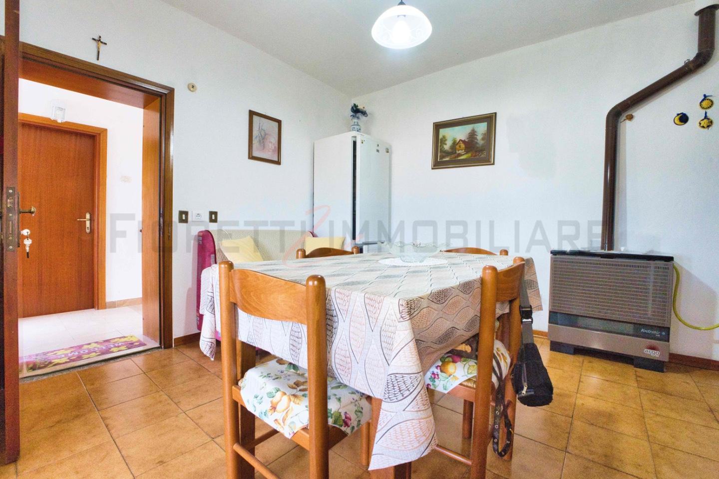 Trilocale in vendita, Piombino riotorto