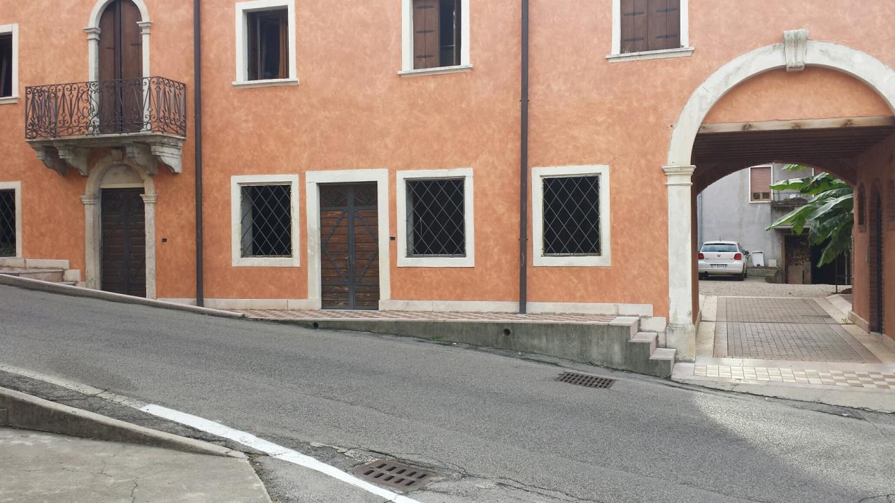Ufficio in vendita a San Giovanni Ilarione