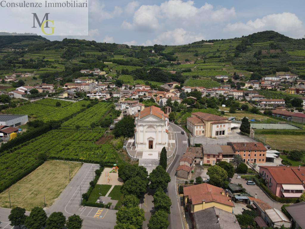 casa affiancata in vendita a Ronc