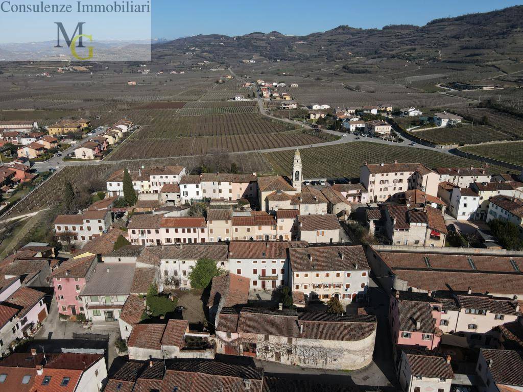 Rustico in vendita a Soave