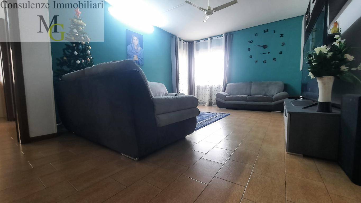 Appartamento in vendita a Montecchia di Crosara