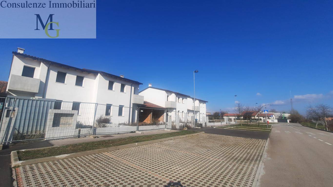 Villette a schiera in vendita a Gambellara
