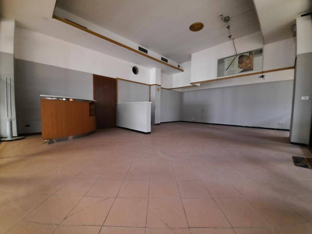 negozio in vendita a San Bonifacio, Villabella