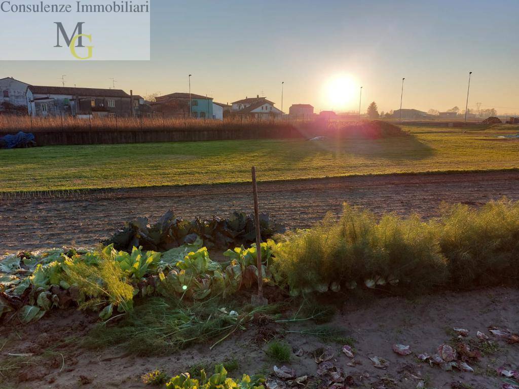 Terreno edificabile in vendita a San Bonifacio, Lobia