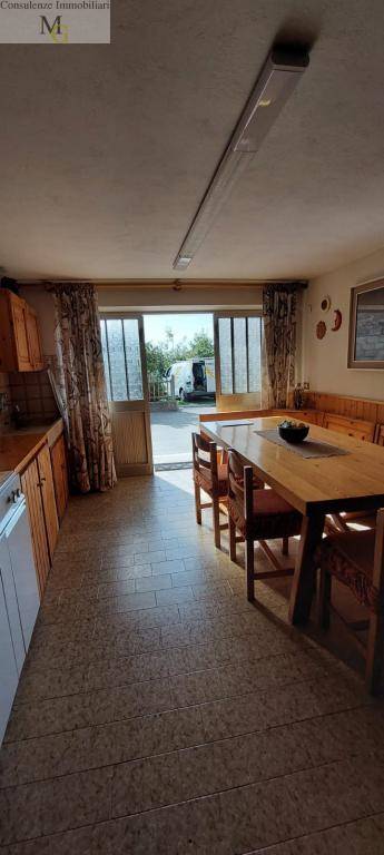 Appartamento in vendita a Vestenanova, Bolca