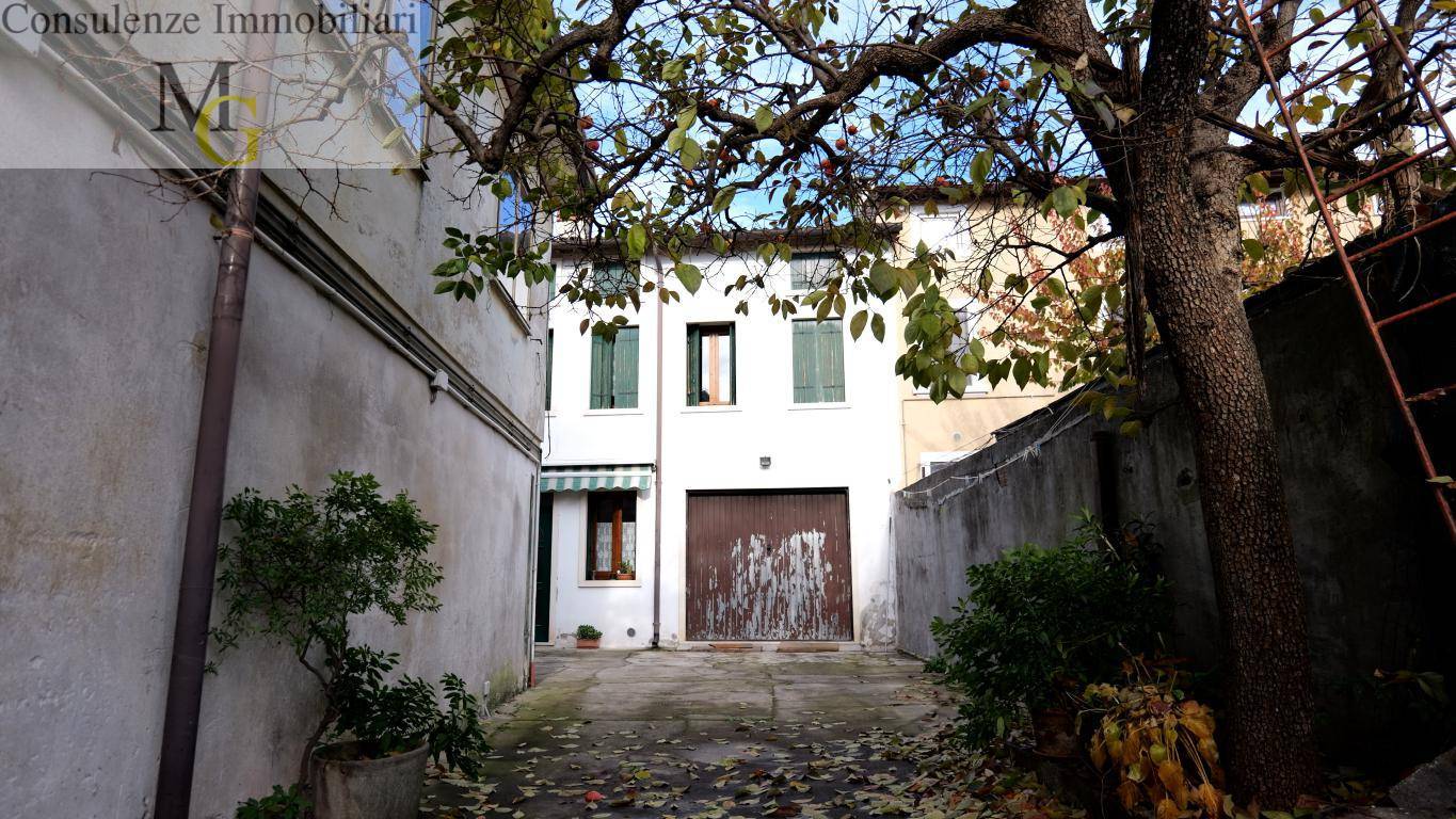 casa affiancata in vendita a Monteforte d'Alpone, Costalunga