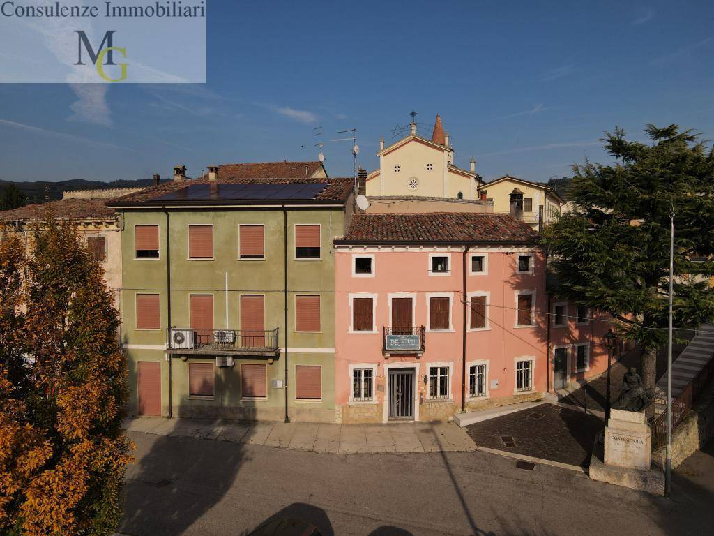 Casa Terra-cielo in vendita a Soave, Costeggiola