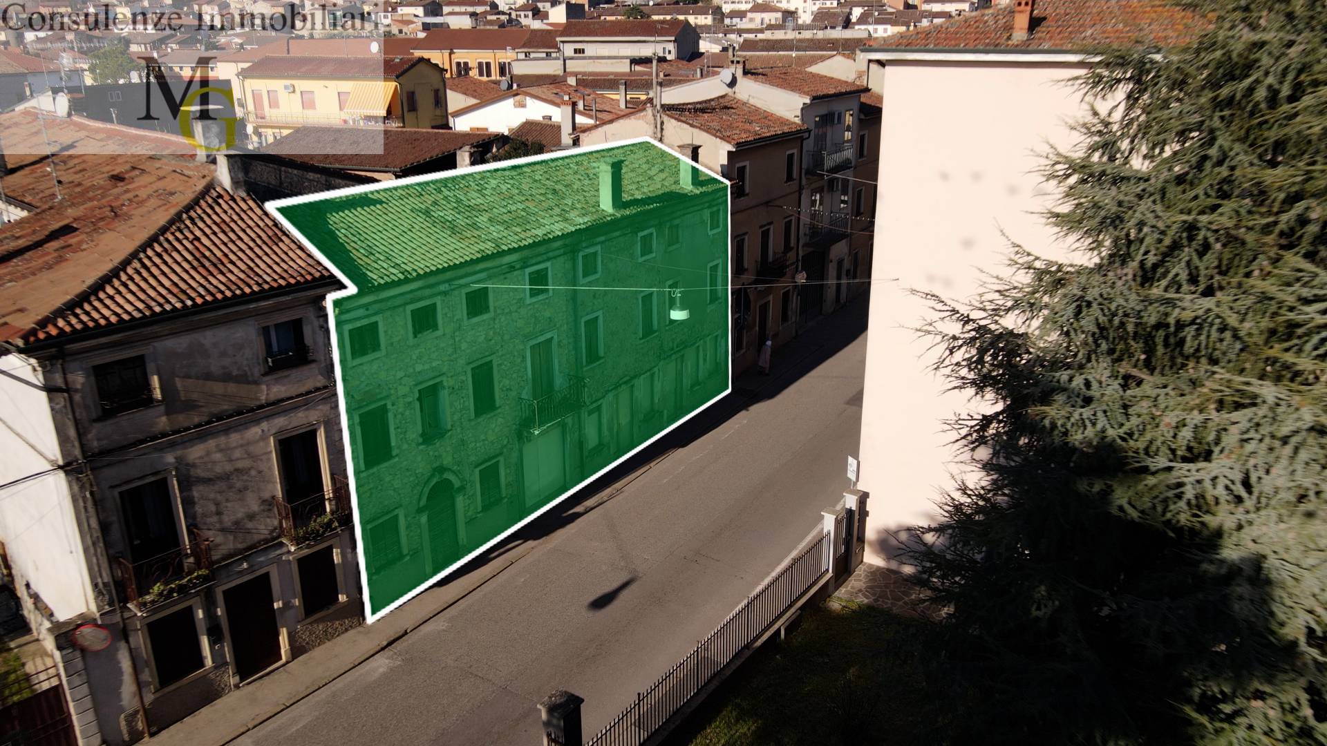 Rustico in vendita a Monteforte d'Alpone