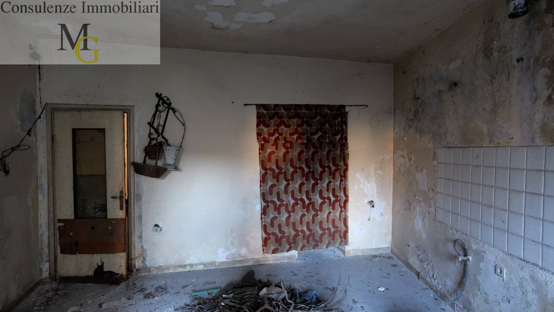 Rustico in vendita a Monteforte d'Alpone