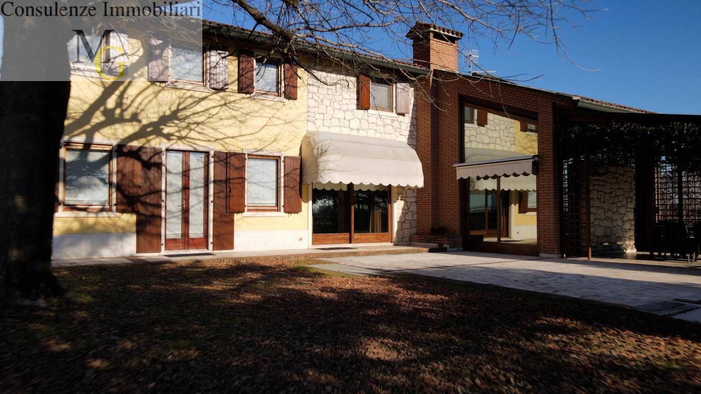 casa singola in vendita a Monteforte d'Alpone, Sarmazza