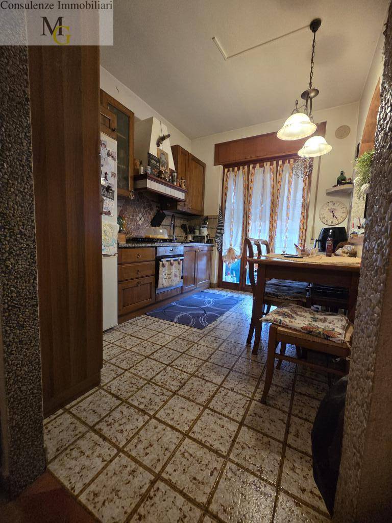 Appartamento in vendita a Montecchia di Crosara