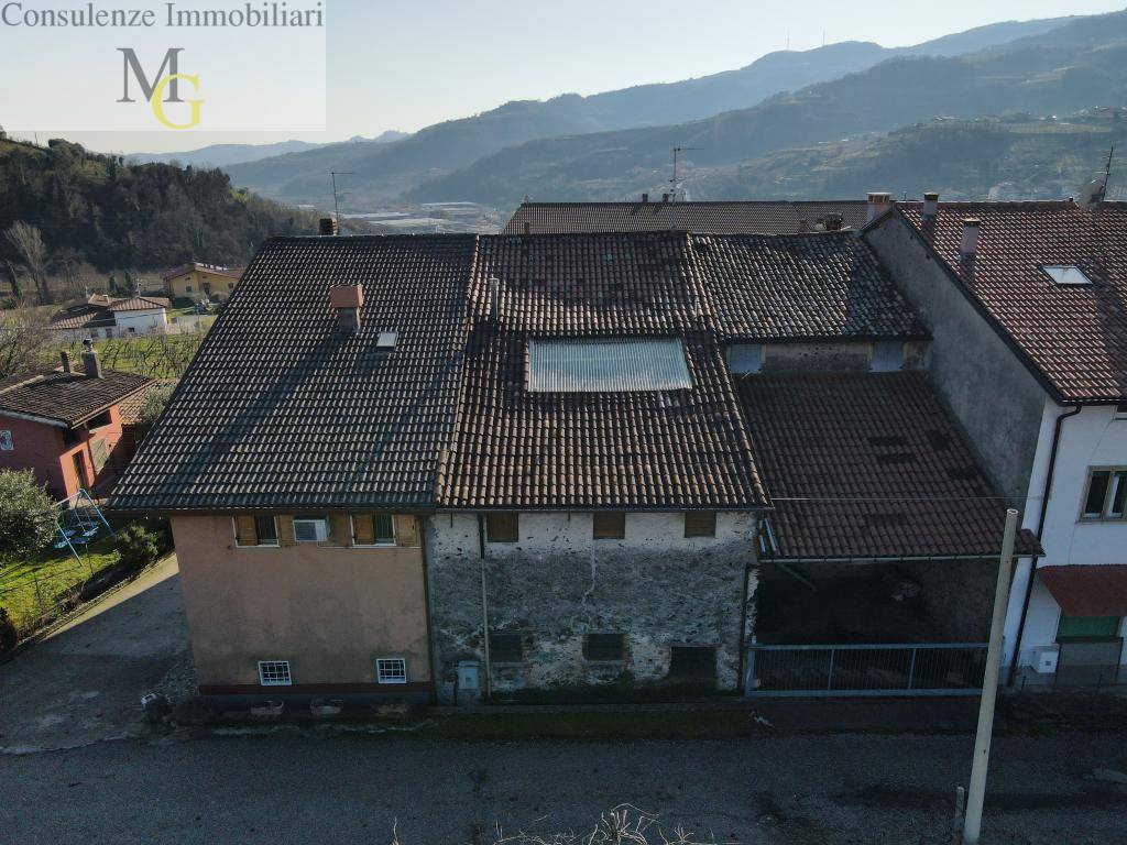 casa affiancata in vendita a San Giovanni Ilarione