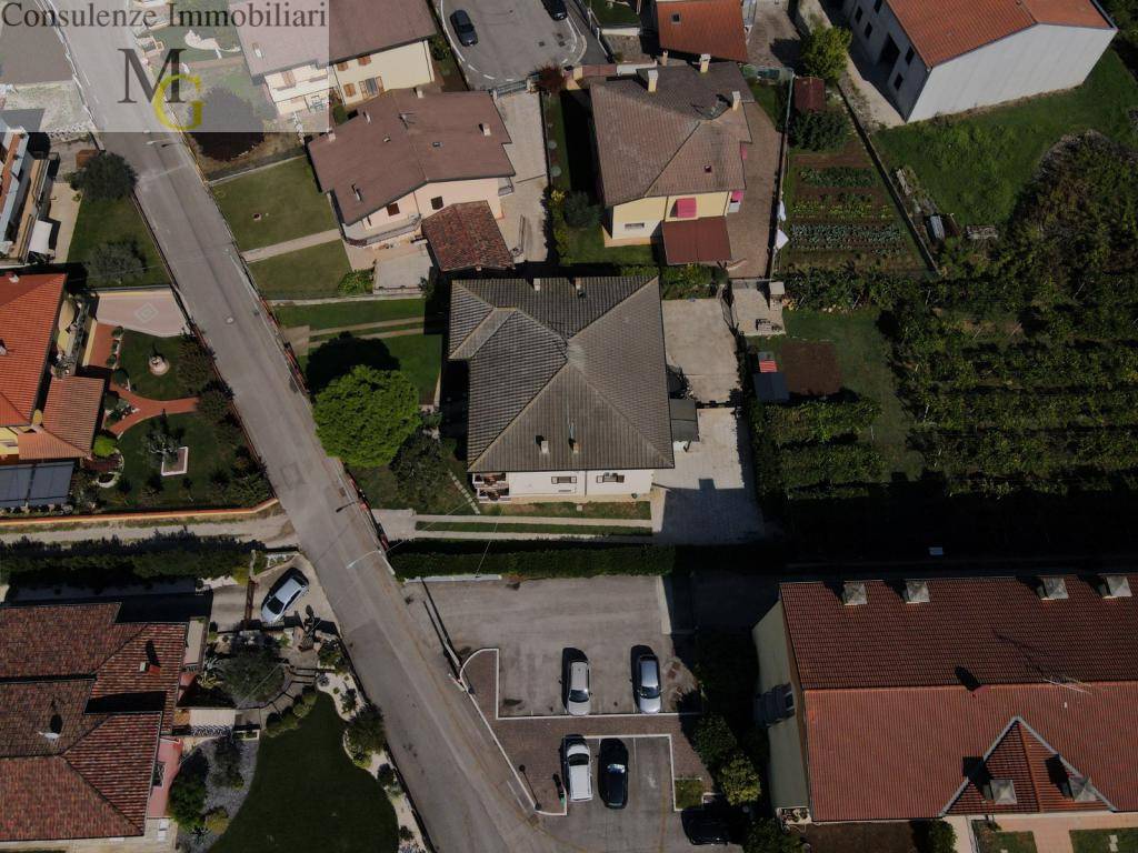 Appartamento in vendita a Monteforte d'Alpone, Costalunga
