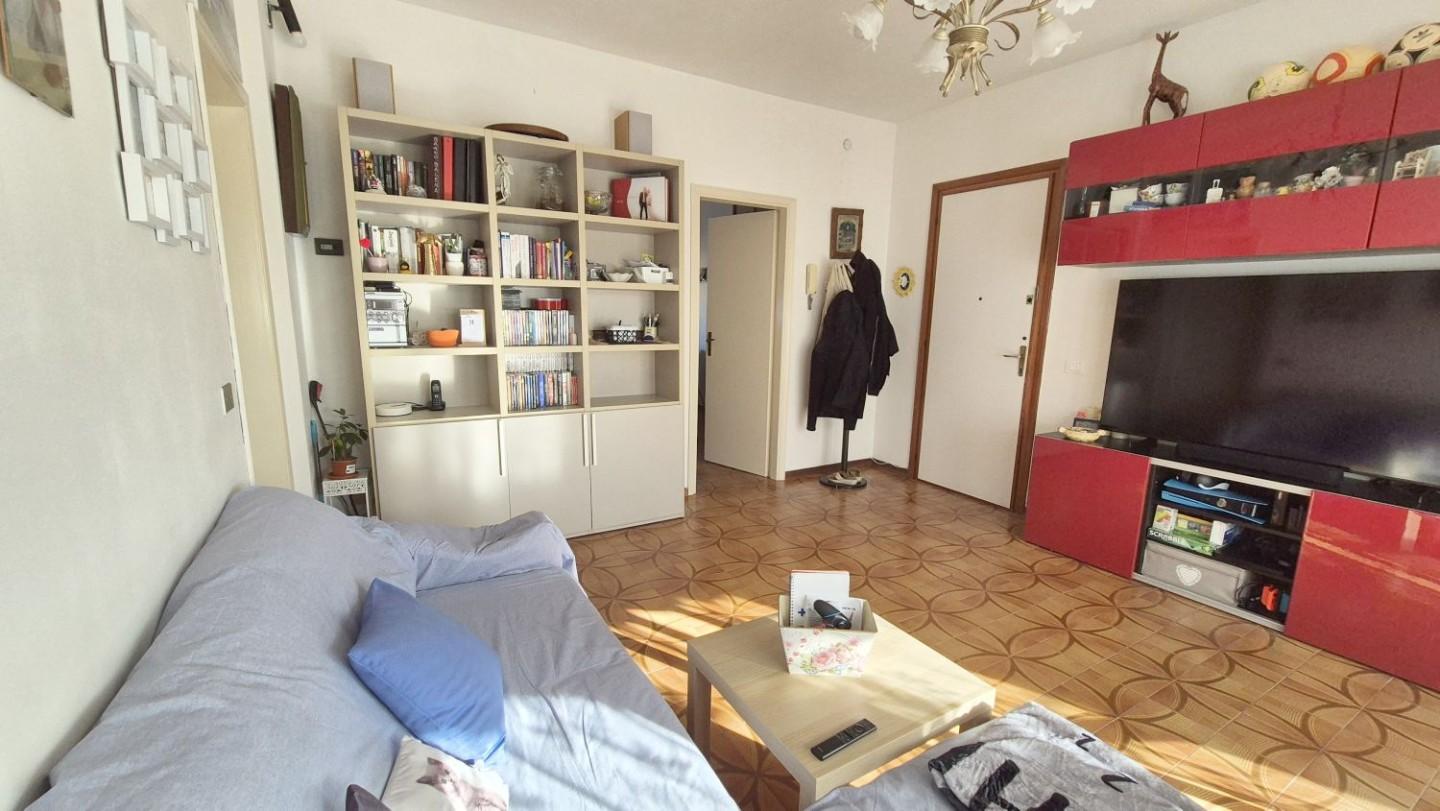 Appartamento con terrazzo, Viareggio ex campo di aviazione