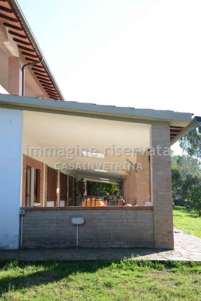 Rustico con giardino in strada delle lupaie, Campagnatico