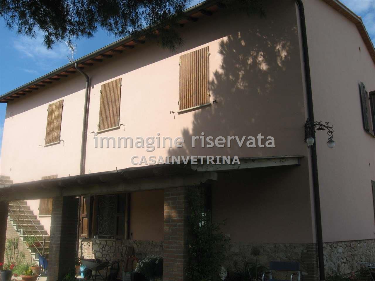 Rustico con giardino in rimigliano, San Vincenzo