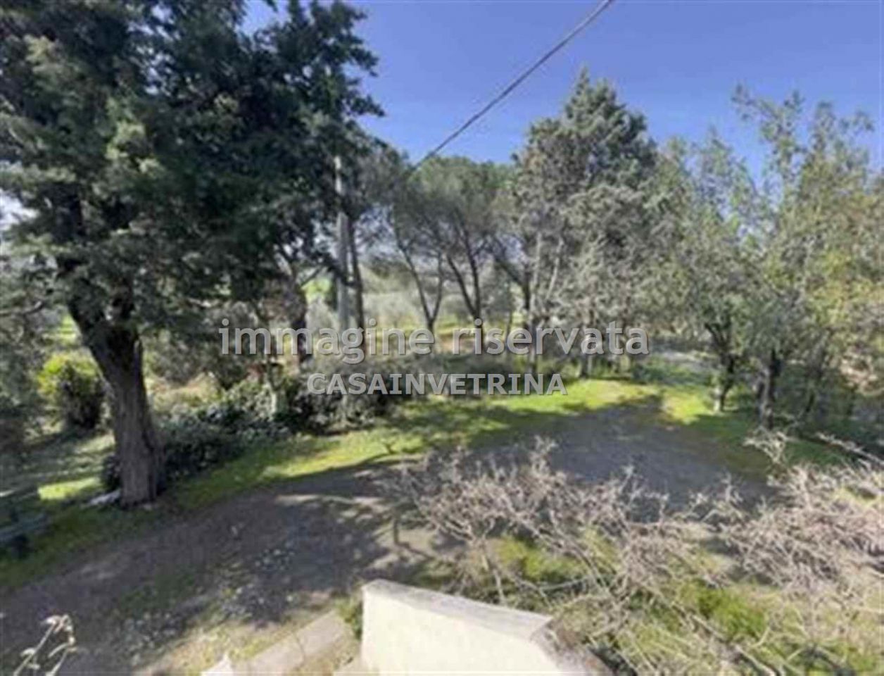 Rustico con giardino in podere luvigiani, Campagnatico