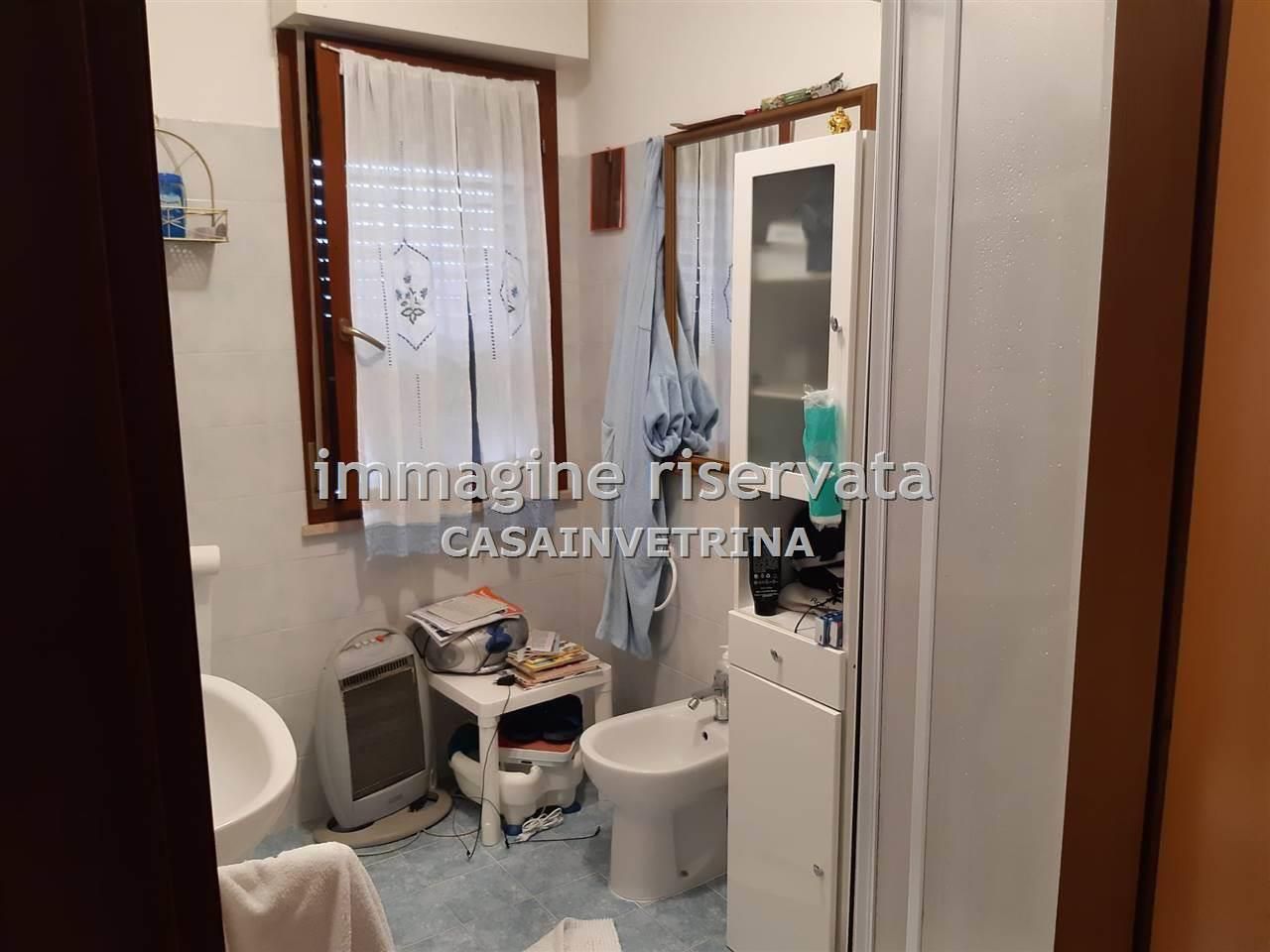 Quadrilocale con terrazzo in via de filippo, Grosseto