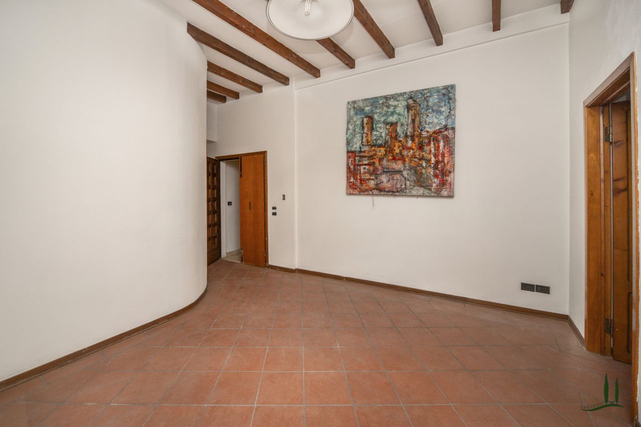 Quadrilocale in vendita in via s. matteo, San Gimignano