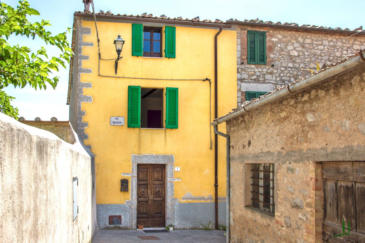 Appartamento in vendita in via dell'olio, Roccalbegna