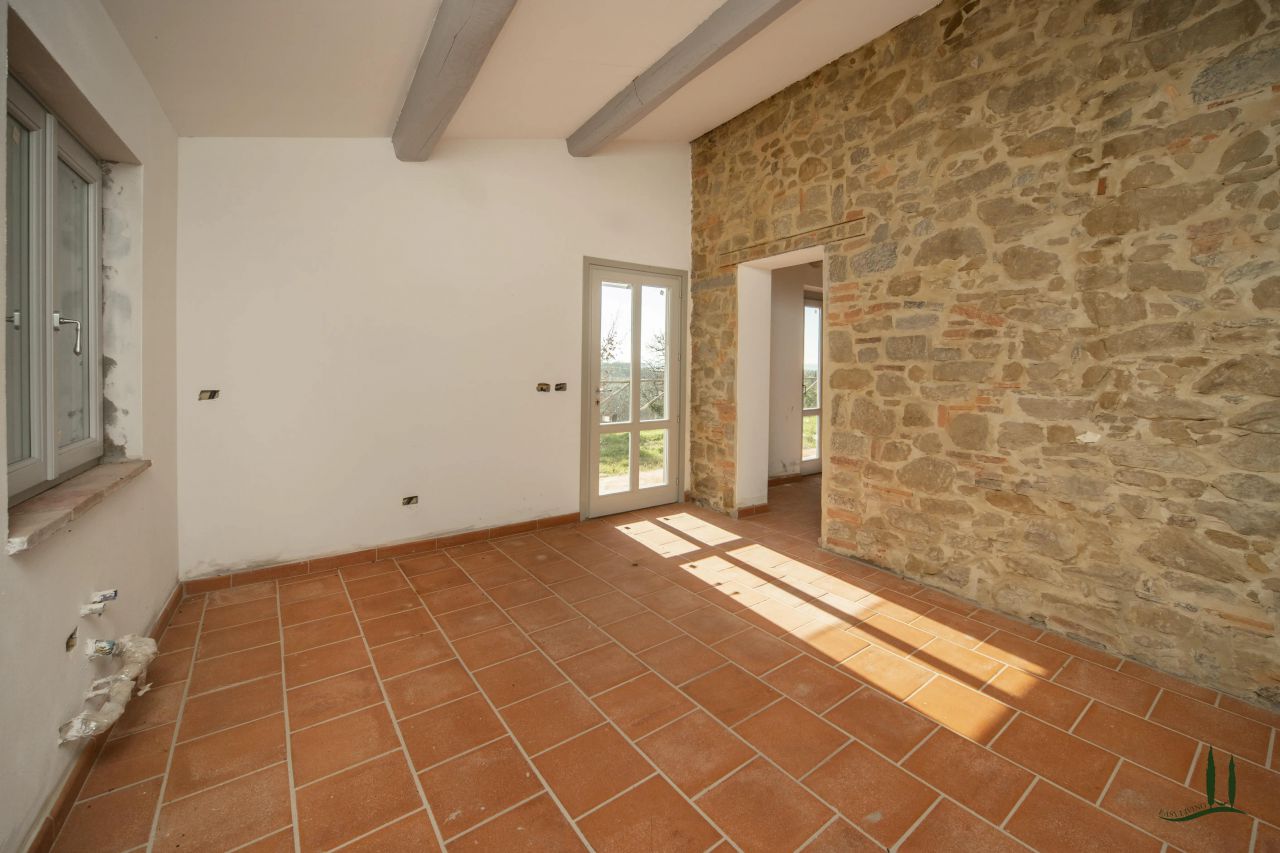 Rustico con giardino a Vinci