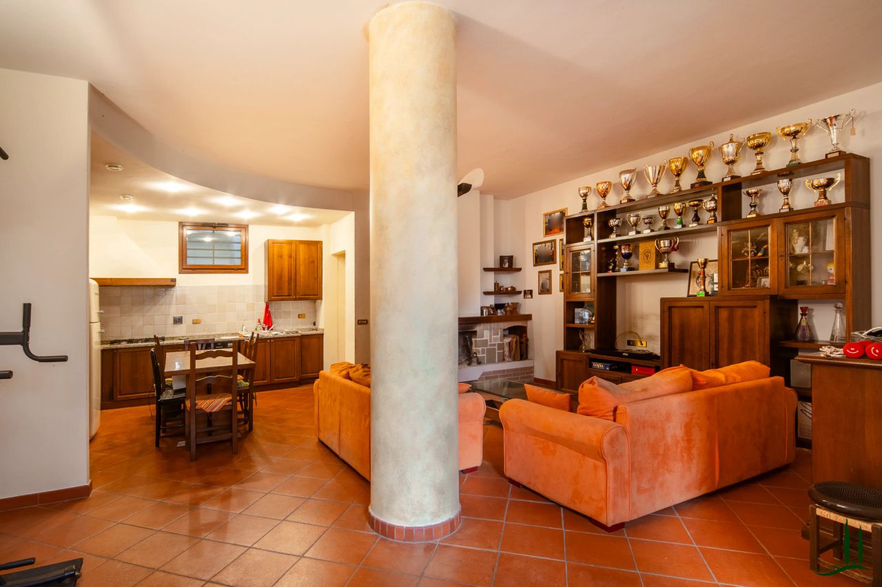 Villa in vendita in viale 1 maggio, Barberino di Mugello