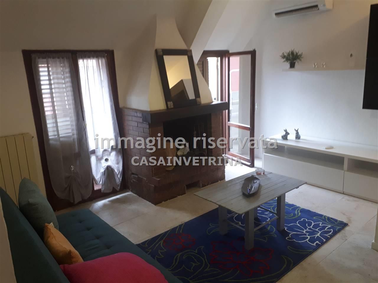 Mansarda arredata in affitto in marche, Grosseto