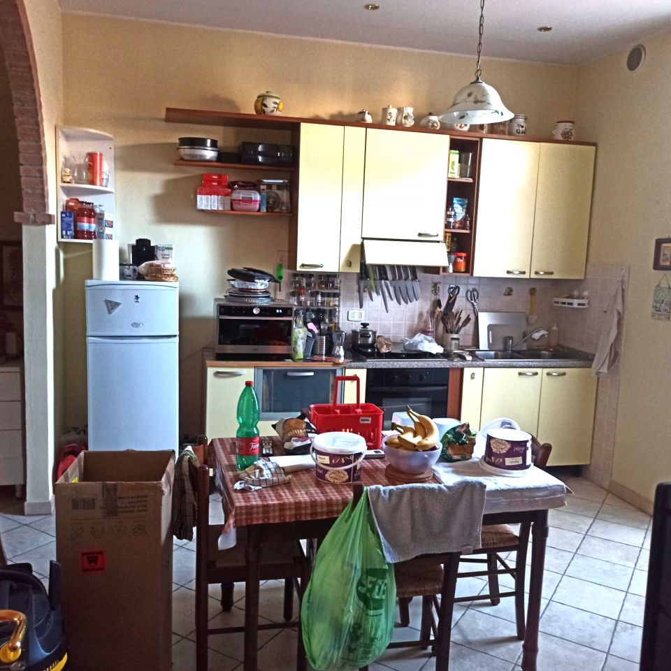 Trilocale arredato in affitto in via bolzano, Grosseto