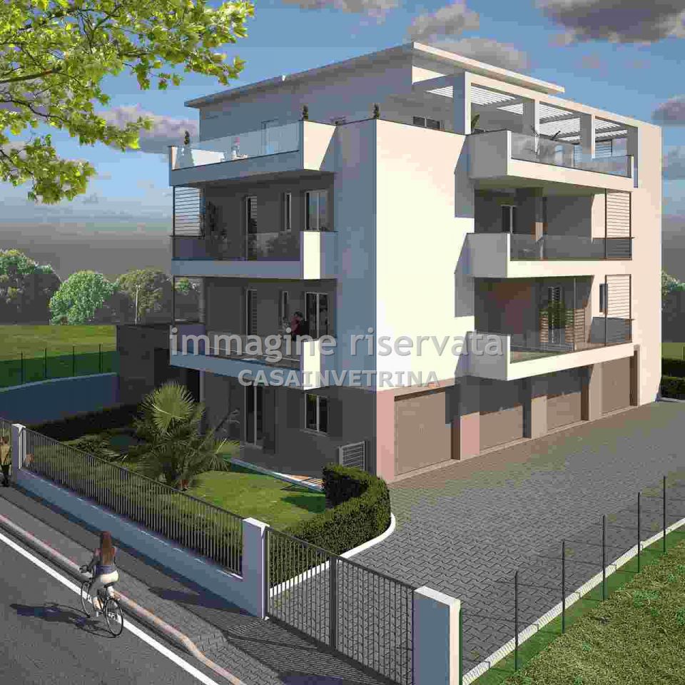 Attico con terrazzo in via alberto sordi, Grosseto