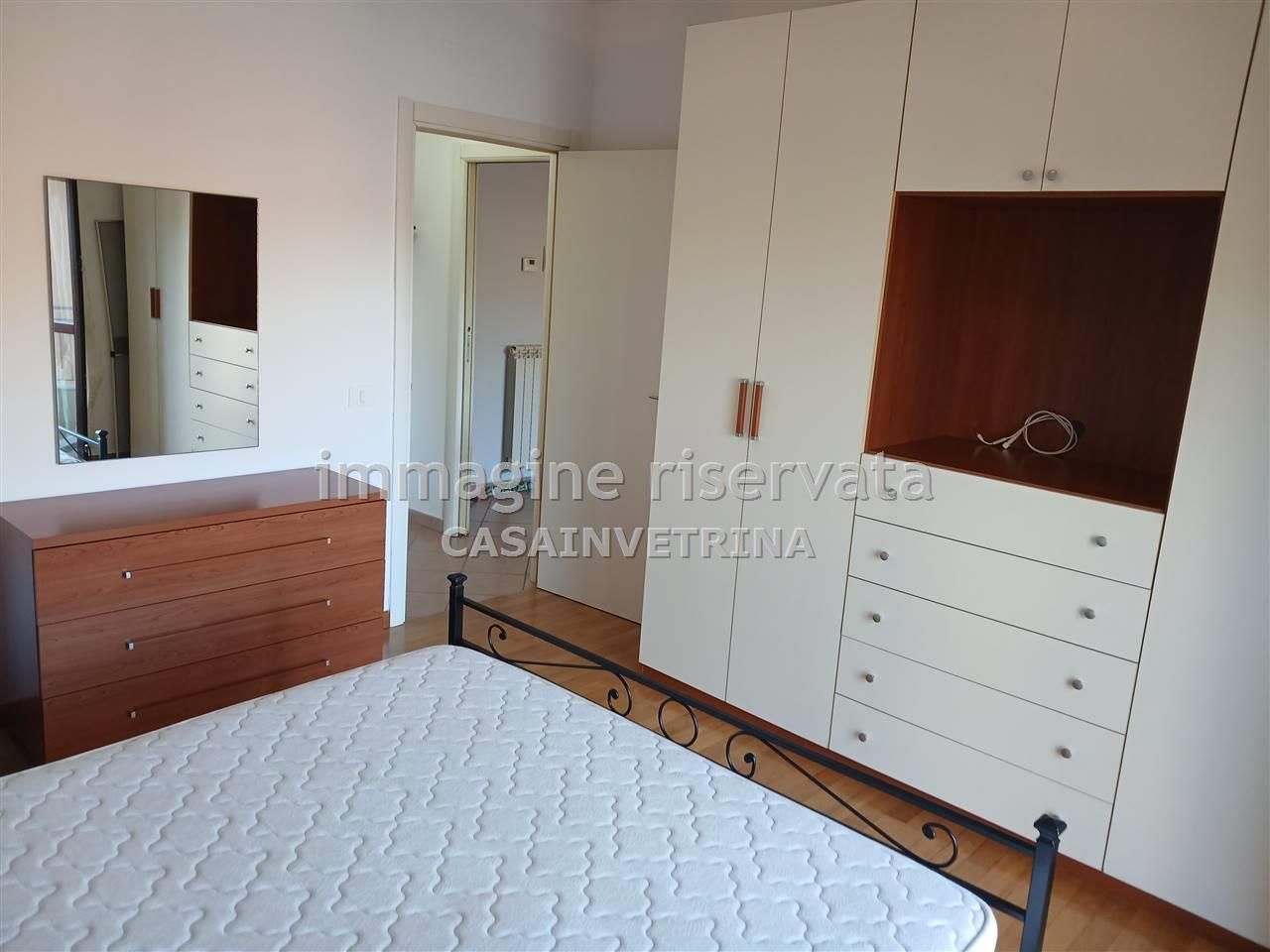 Bilocale arredato in affitto in via ximenes, Grosseto