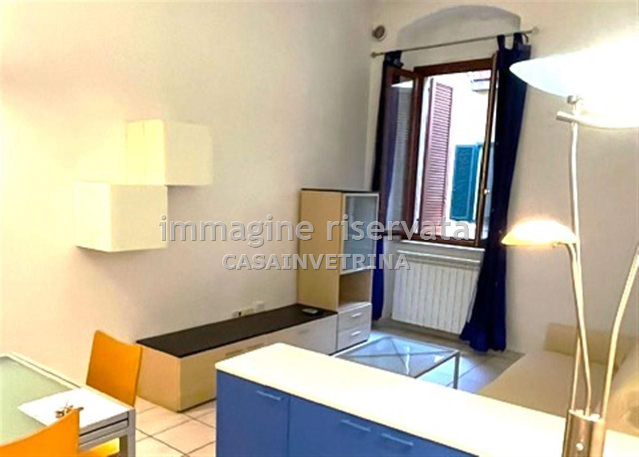 Bilocale arredato in affitto in via cavour, Grosseto
