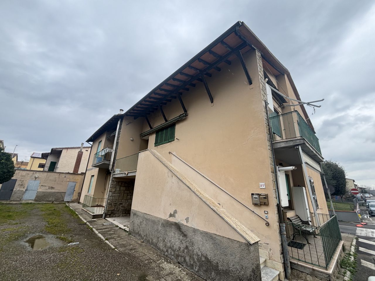 Appartamento con terrazzo in via malavolti, Civitella Paganico