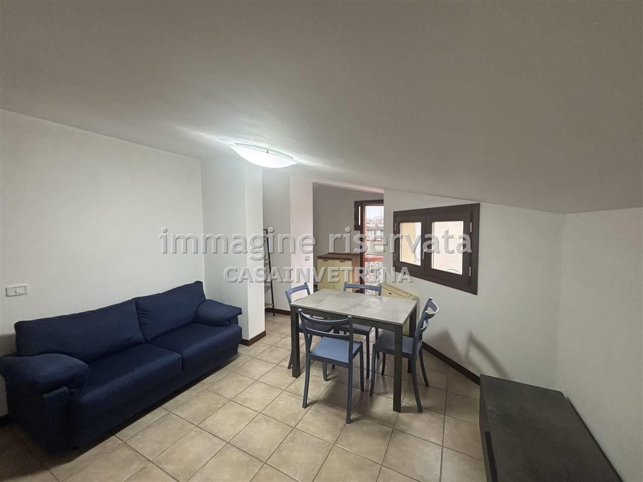 Mansarda arredata in affitto in via buozzi, Grosseto