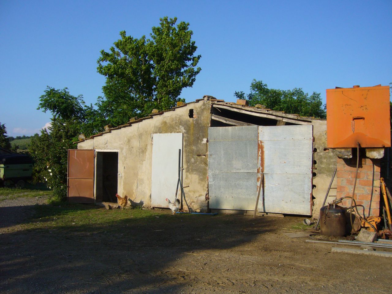 Attivit� commerciale con giardino in poggio galletto, Campagnatico