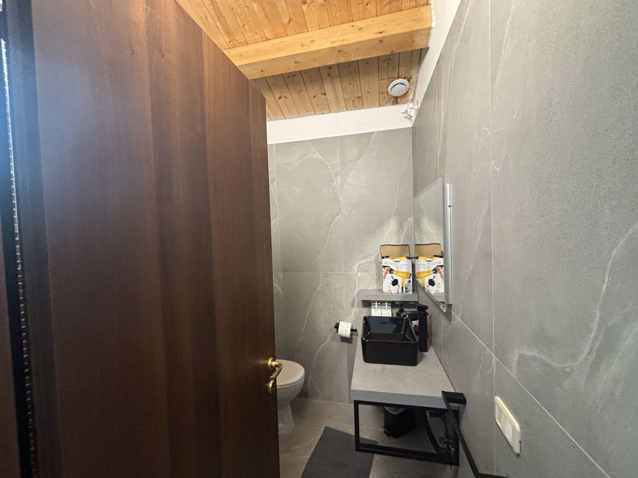 Bilocale arredato in affitto in via delle piaggine, Campagnatico