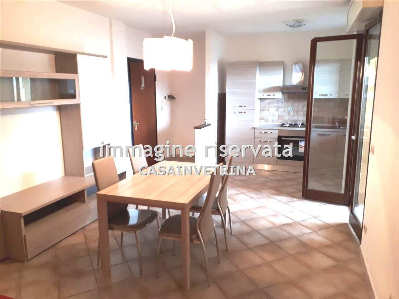 Bilocale arredato in affitto in viale europa, Grosseto