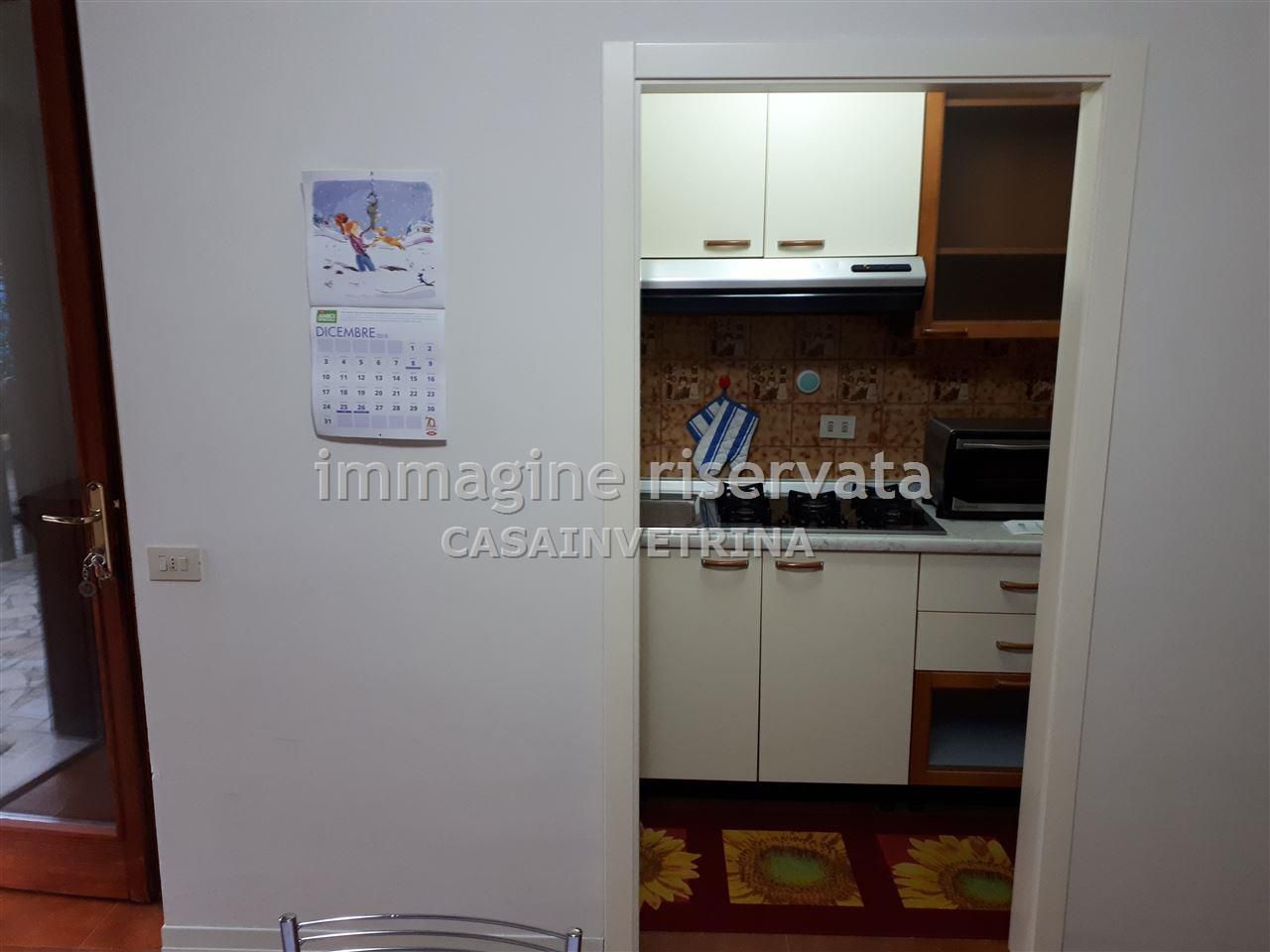 Casa indipendente arredata in affitto in via perolla, Grosseto