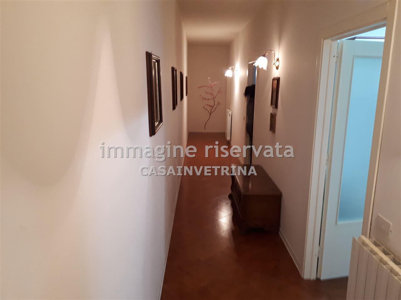Casa indipendente arredata in affitto in via perolla, Grosseto